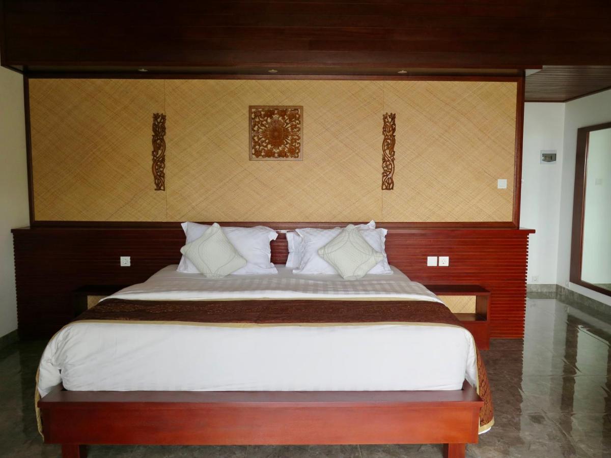 Ida * Amed (Bali)